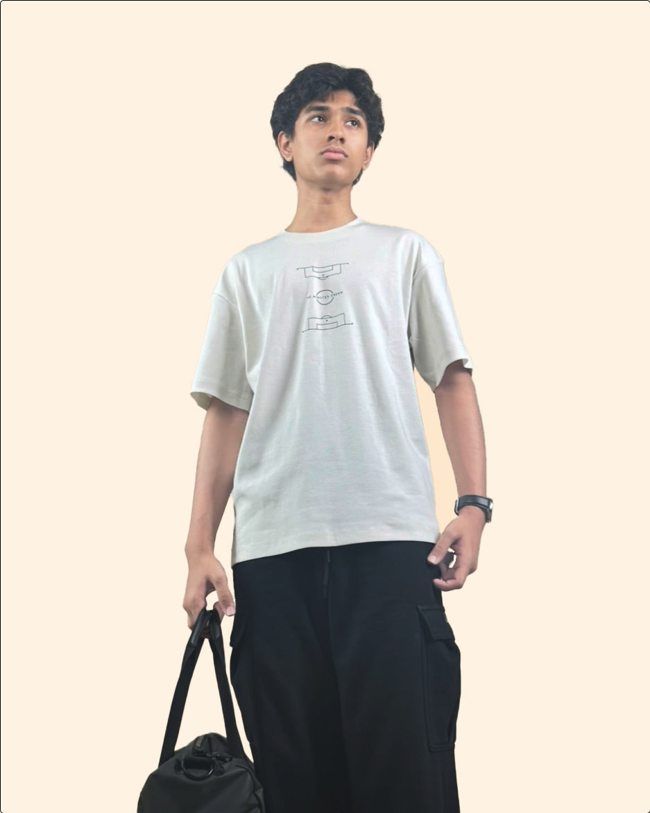 90 Minutes Dream | Oversized Graphic Tee