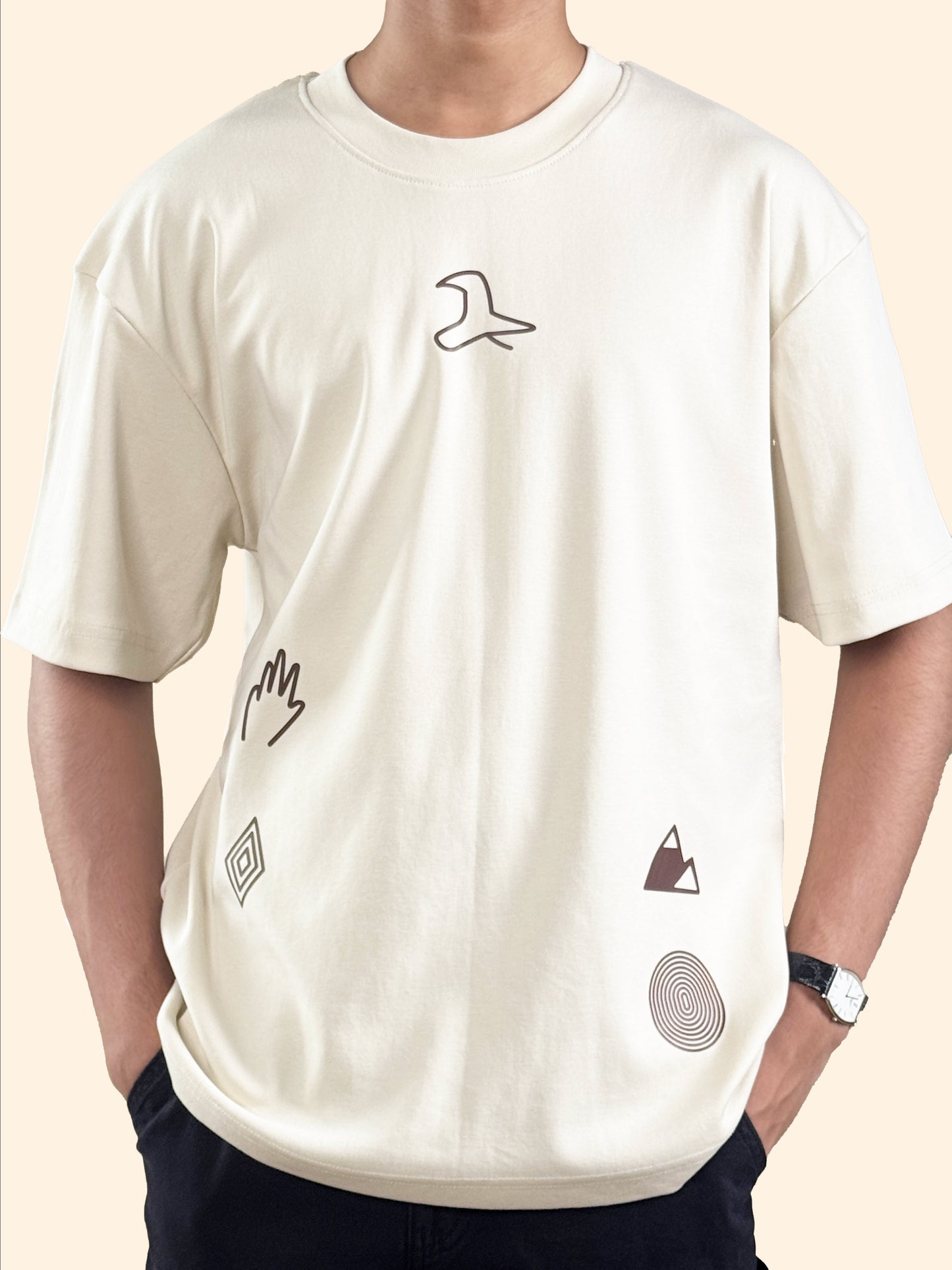 Elevia | Oversized Graphic Tee