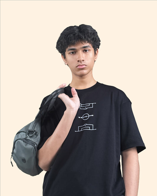 90 Minutes Dream | Oversized Graphic Tee